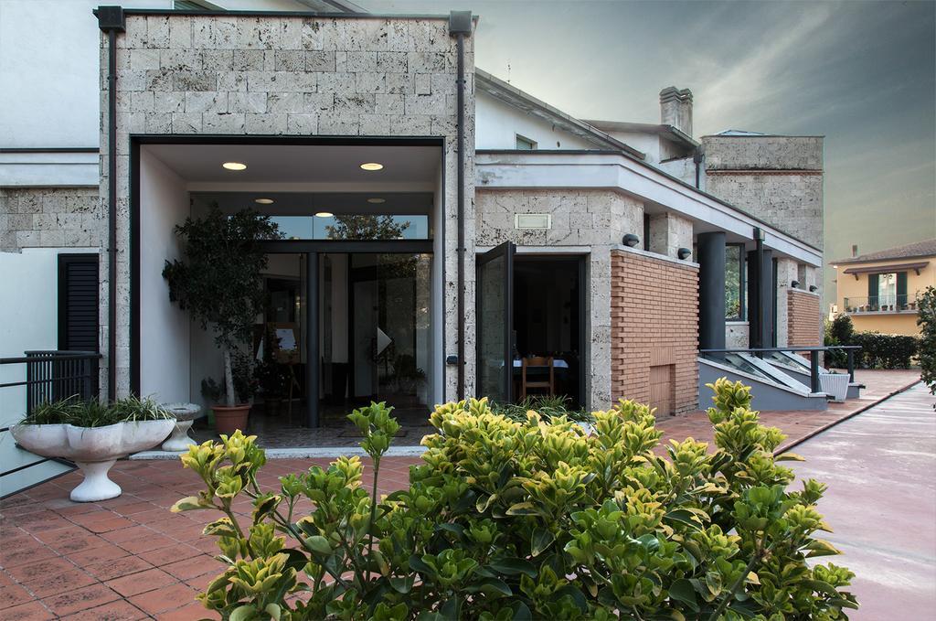 Albergo Vecchio Forno Spoleto Exterior photo